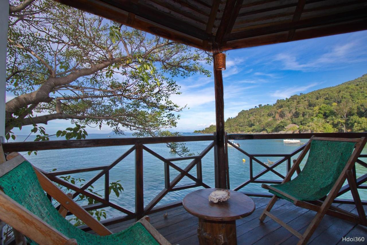Auberge Le Maki Lodge Ampangorinana Exterior foto
